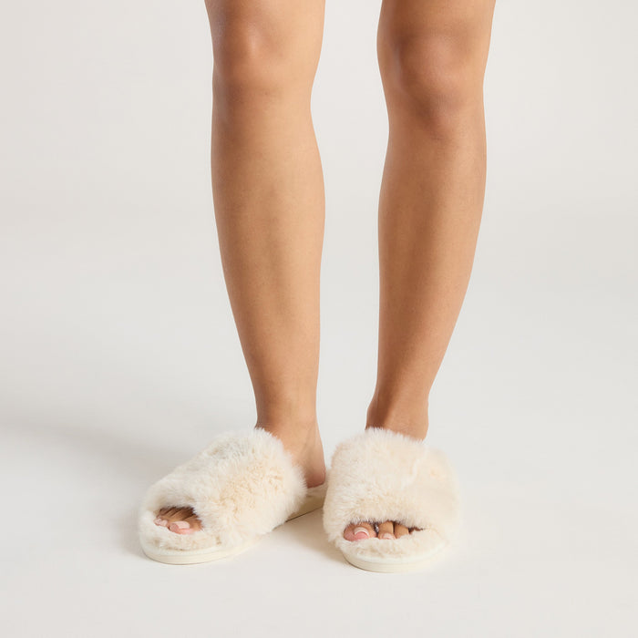 Scarlett Slippers - Cream