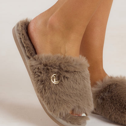 Scarlett Slippers - Taupe