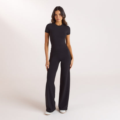 ContourSoft Straight-Leg Leggings - Black