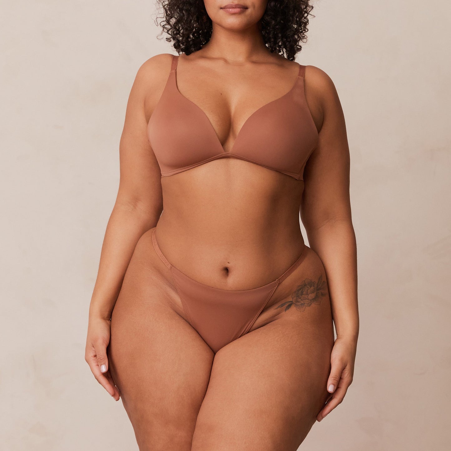 Light Non-wire Plunge T-shirt Bra  - Mocha