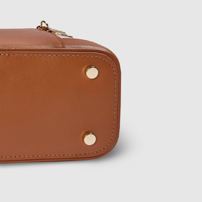 Arlowe Box Bag - Beige
