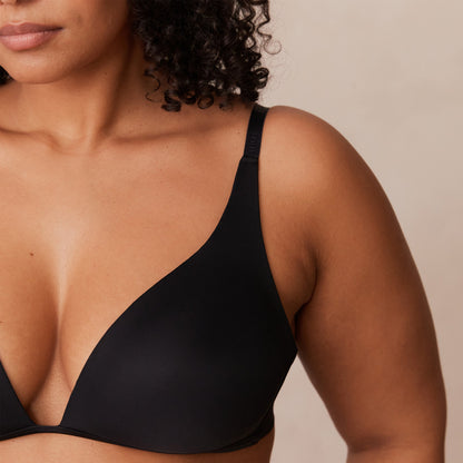 Light Non-wire Plunge T-shirt Bra  - Black