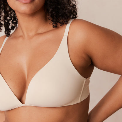 Light Non-wire Plunge T-shirt Bra  - Latte