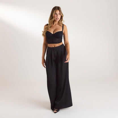 Satin Pleated Pants - Black
